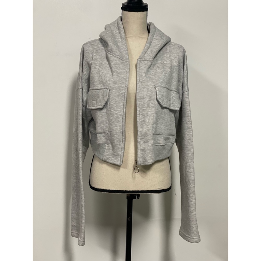 Pretty Little Thing Plus Cropped Hoodie Sweatshirt Gray Plus Size 16 - Picture 4 of 8